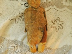 RAWHIDE INUIT BACK